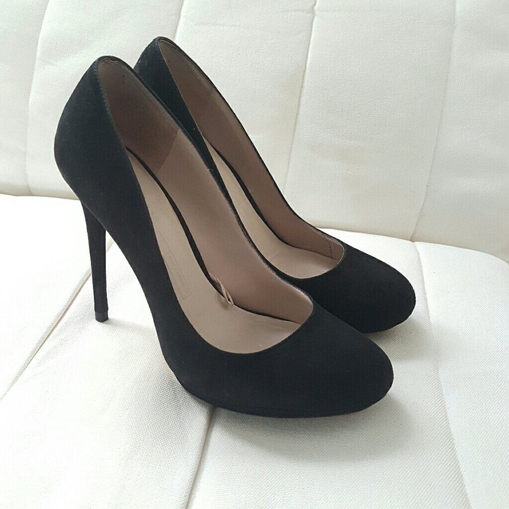 Zara Black Suede Platform Pumps Size 37